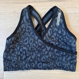 Gymshark Women's Black Leopard Print Sports Bra Sz S *Z22